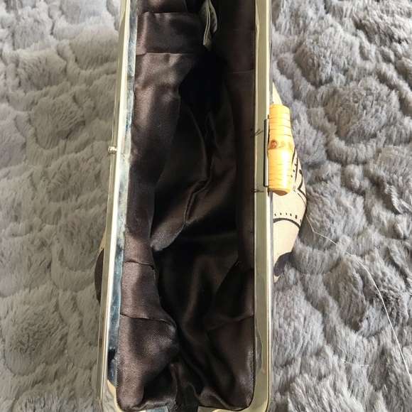 Printed Canvas Clutch - Picture 2 of 5